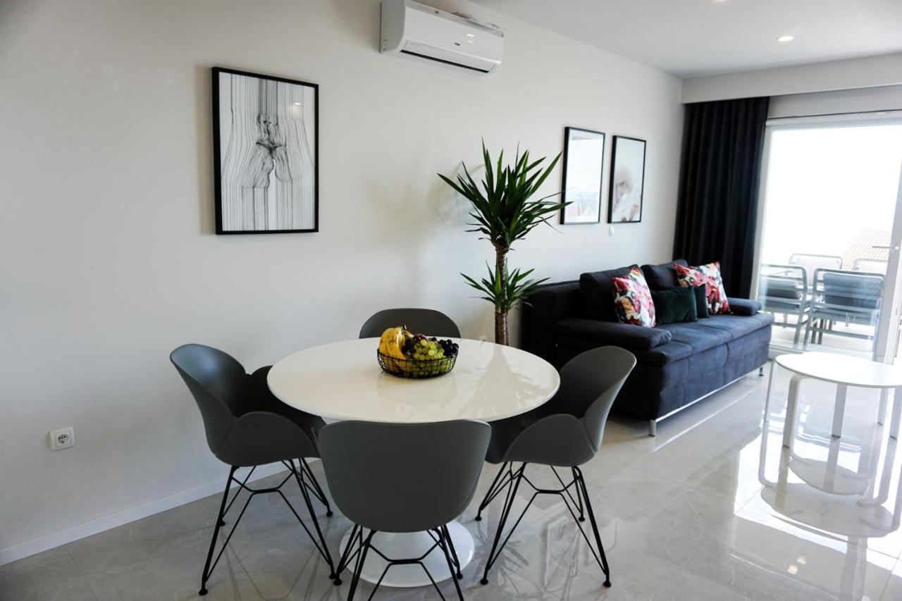 Sol Rooftop Apartments Tucepi Exterior photo